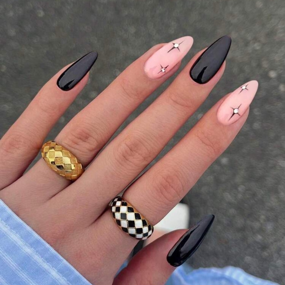 Black and Pink Nail Polish Set